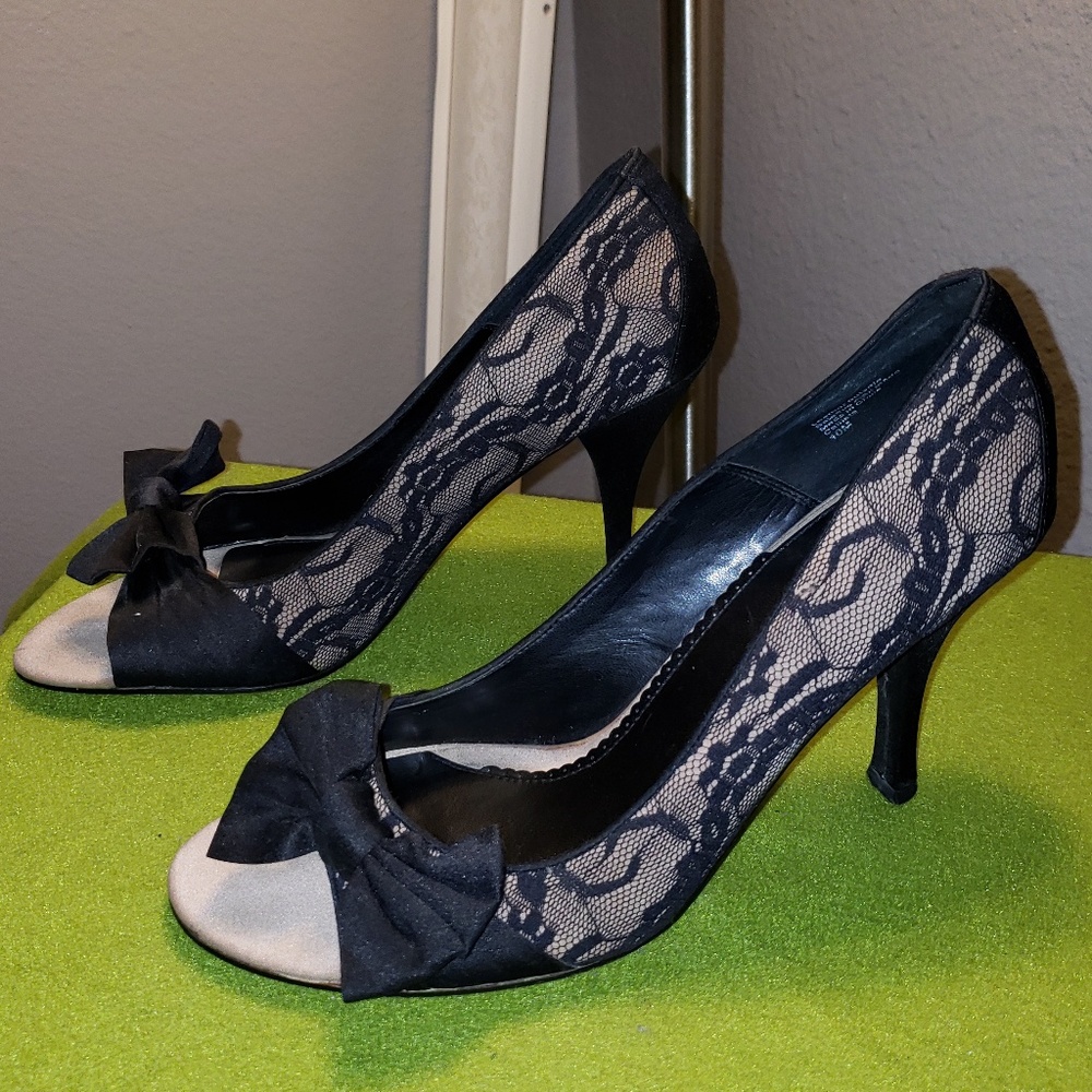 Black Lace Alfani Bow Pumps